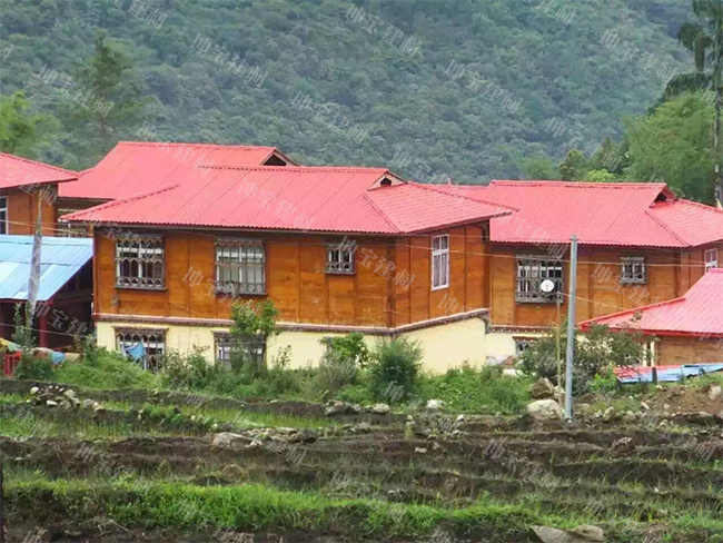 樹脂瓦是旅游景區(qū)最合適的屋面瓦